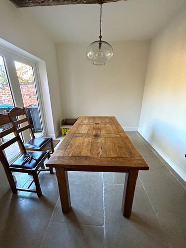 Solid oak dining table - , and